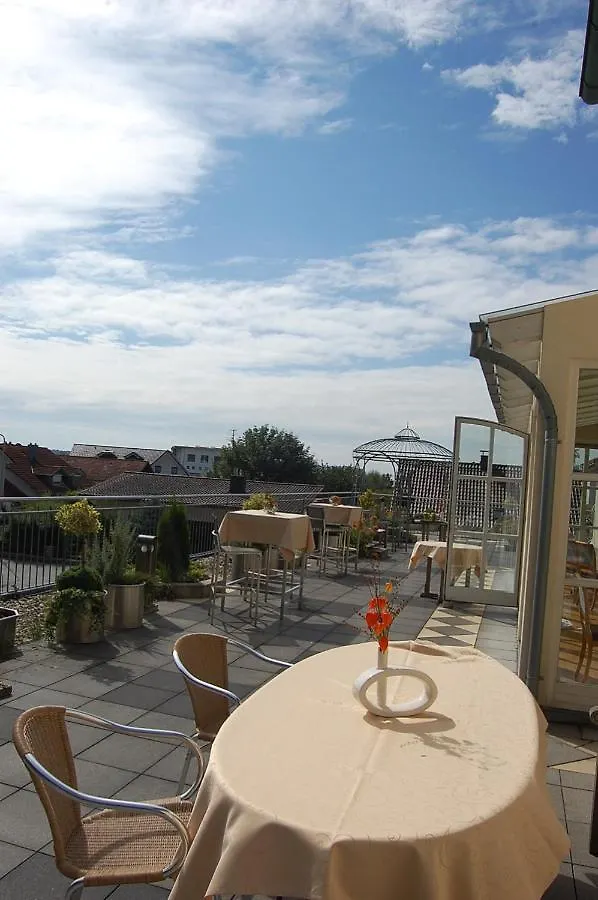 Hotel Burgwirt Deggendorf 3*,